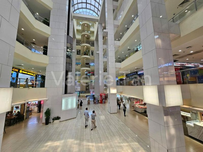 Mall Shop for Sale in  Lucky Plaza - Image 1